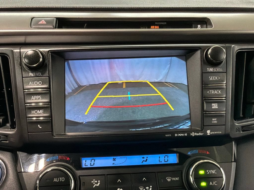 Used 2016 Toyota RAV4 XLE AWD/4WD image 16