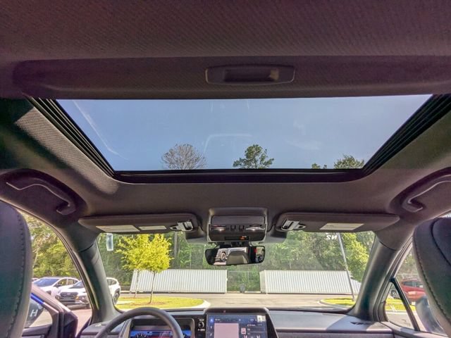 New 2026 Subaru Outback Limited AWD/4WD image 13