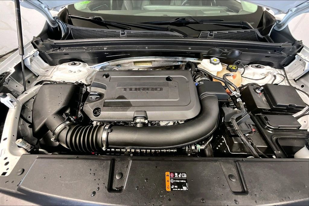 Used 2024 Buick Envision Preferred image 9