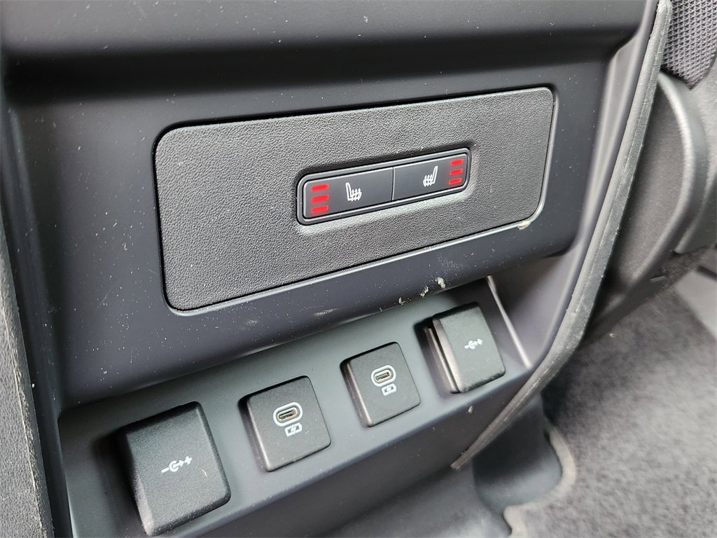 Used 2022 Land Rover Defender 110 X image 11