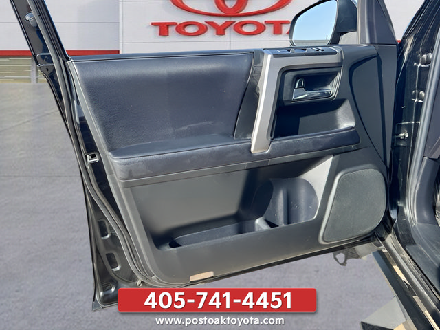Used 2018 Toyota 4Runner SR5 Premium AWD/4WD image 19