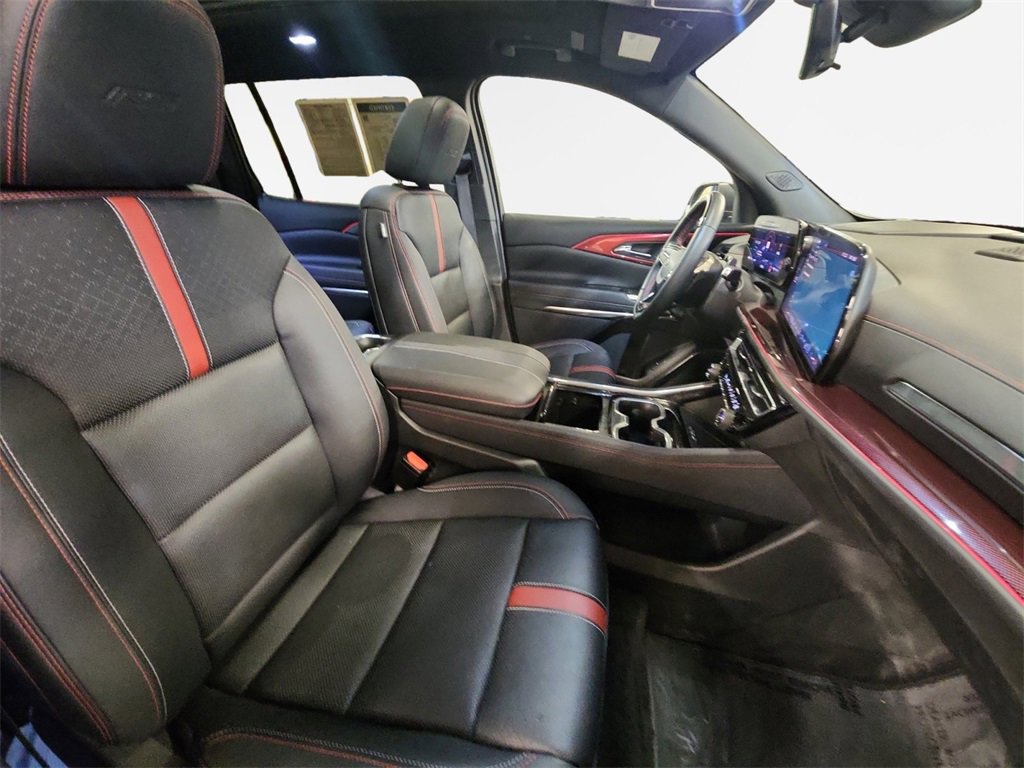 Certified 2024 Chevrolet Traverse RS w/ LPO, Floor Liner Package image 26