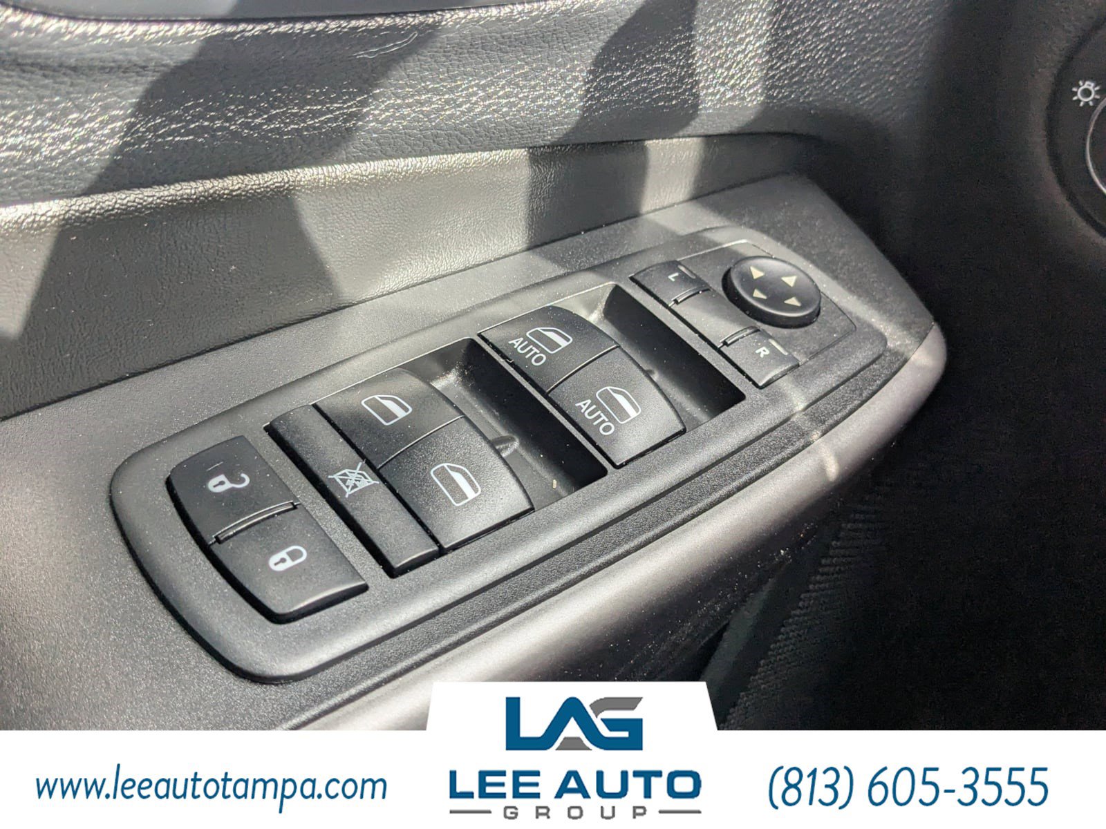 Used 2019 Jeep Cherokee Latitude Plus image 22