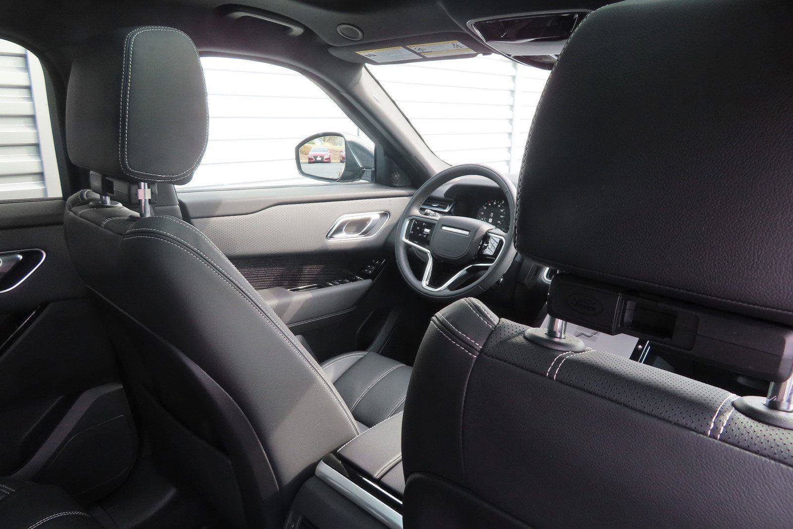 Certified 2023 Land Rover Range Rover Velar R-Dynamic S AWD/4WD image 22