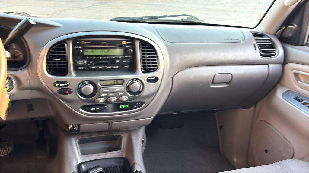 Used 2003 Toyota Sequoia Limited RWD image 7