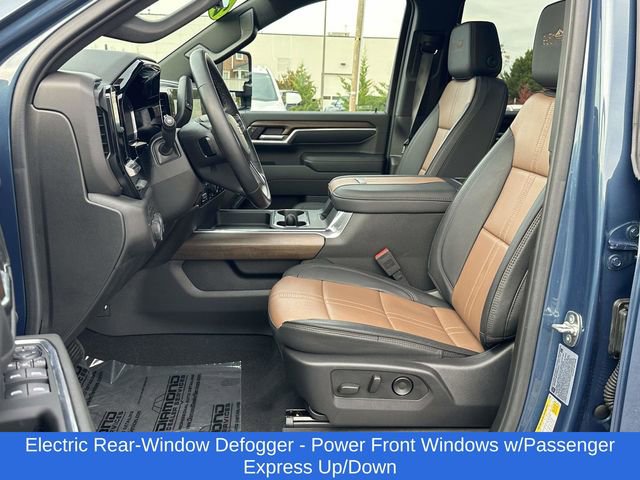 Used 2025 Chevrolet Silverado 3500 High Country w/ High Country Premium Package image 16