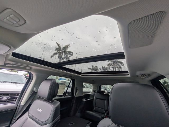 New 2026 Ford Expedition Platinum w/ Driver's Package AWD/4WD image 10