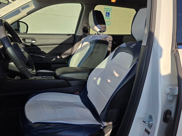 Used 2022 Nissan Pathfinder SV w/ Cargo Package FWD image 28