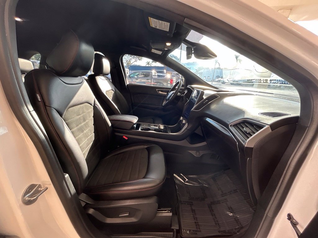 Used 2021 Ford Edge ST-Line FWD image 23