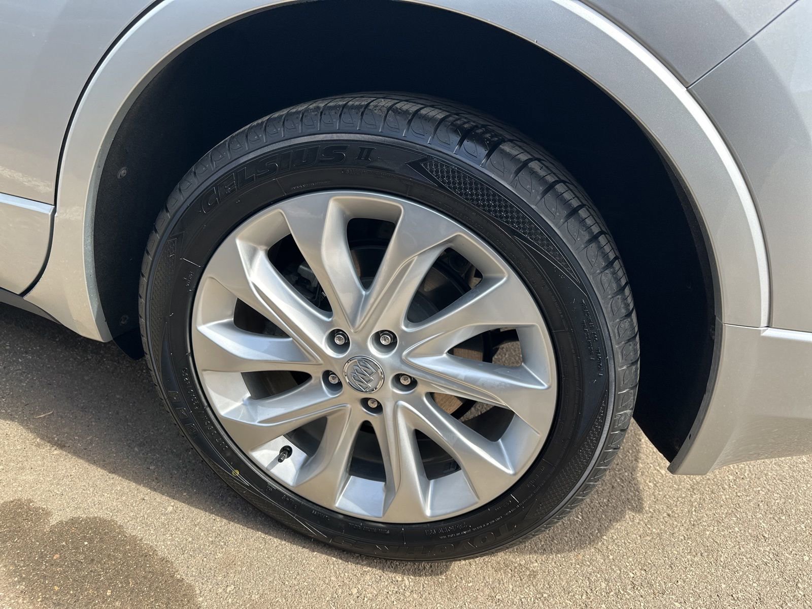 Used 2017 Buick Envision Premium image 8