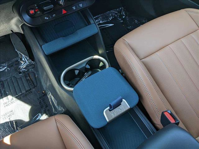 New 2025 MINI Cooper Countryman S w/ Comfort Package Max image 11