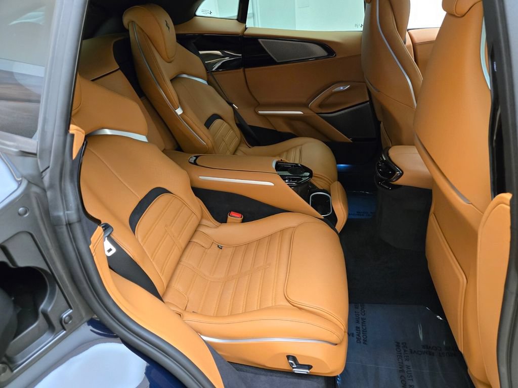 Used 2026 Ferrari Purosangue AWD/4WD image 28