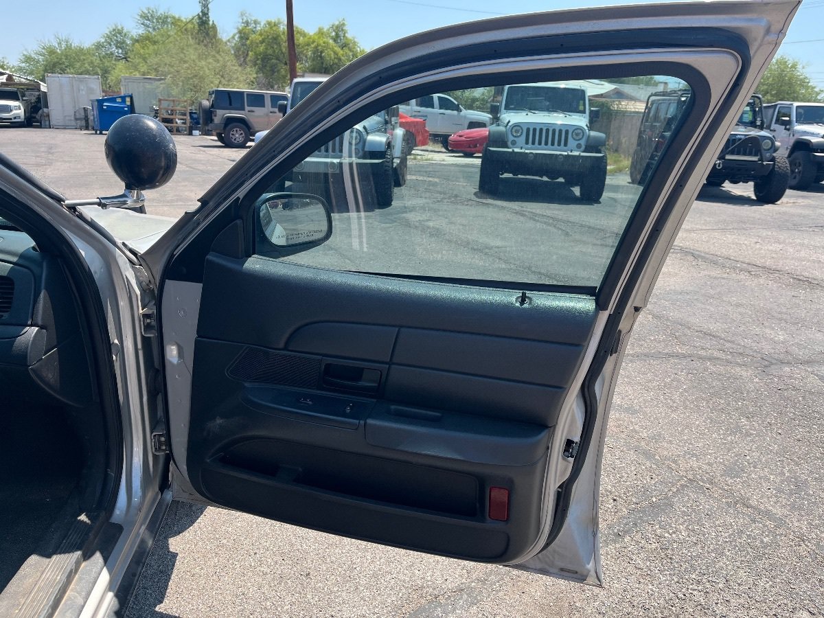 Used 2008 Ford Crown Victoria Police Interceptor RWD image 18