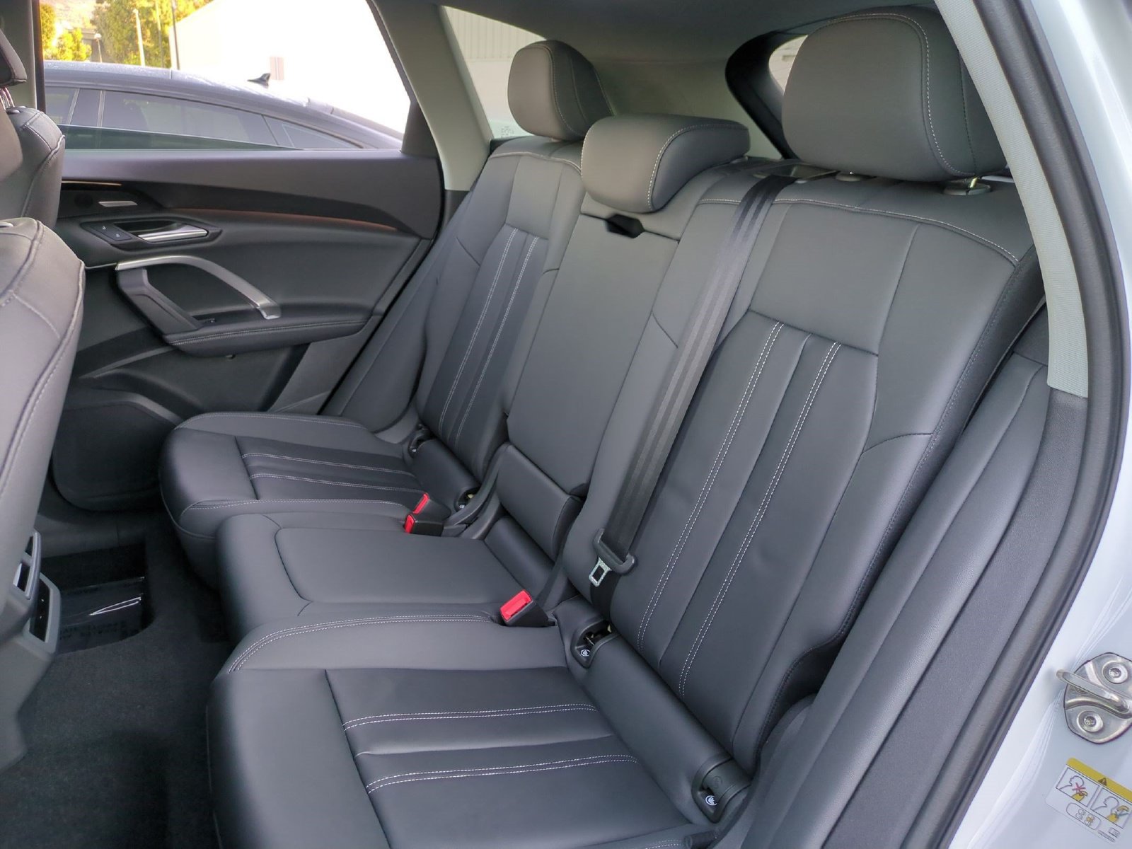 Used 2025 Audi Q5 Premium Plus w/ Premium Plus AWD/4WD image 30