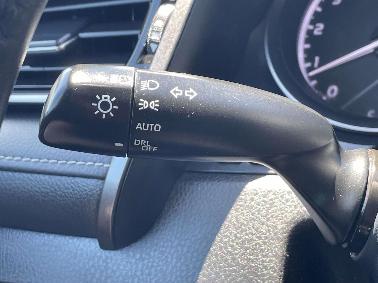 Used 2023 Toyota Camry SE FWD image 24