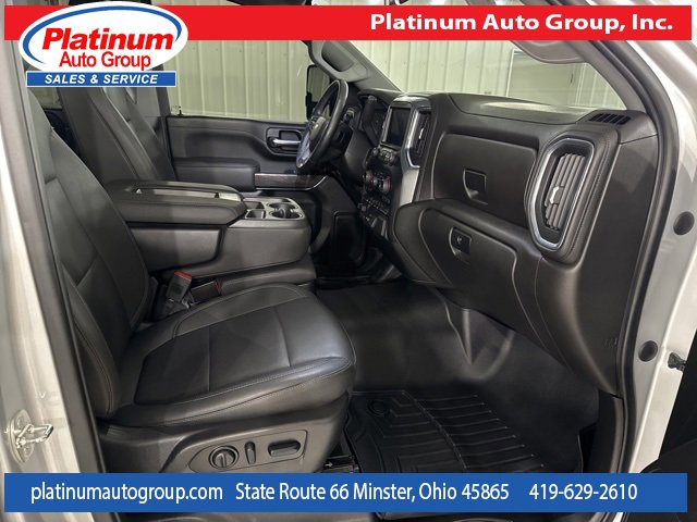 Used 2023 Chevrolet Silverado 3500 LTZ image 36