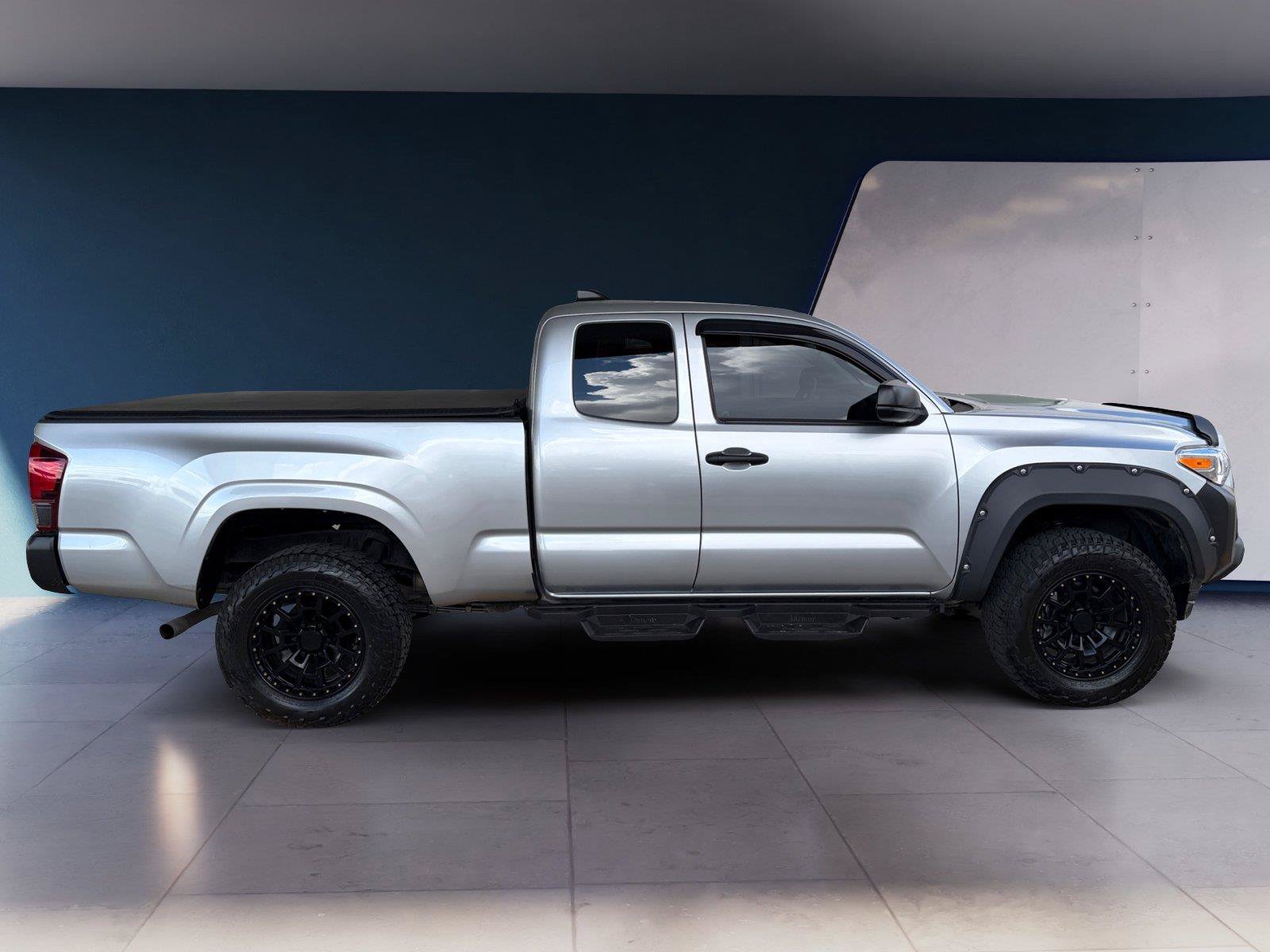 Used 2023 Toyota Tacoma SR RWD image 6