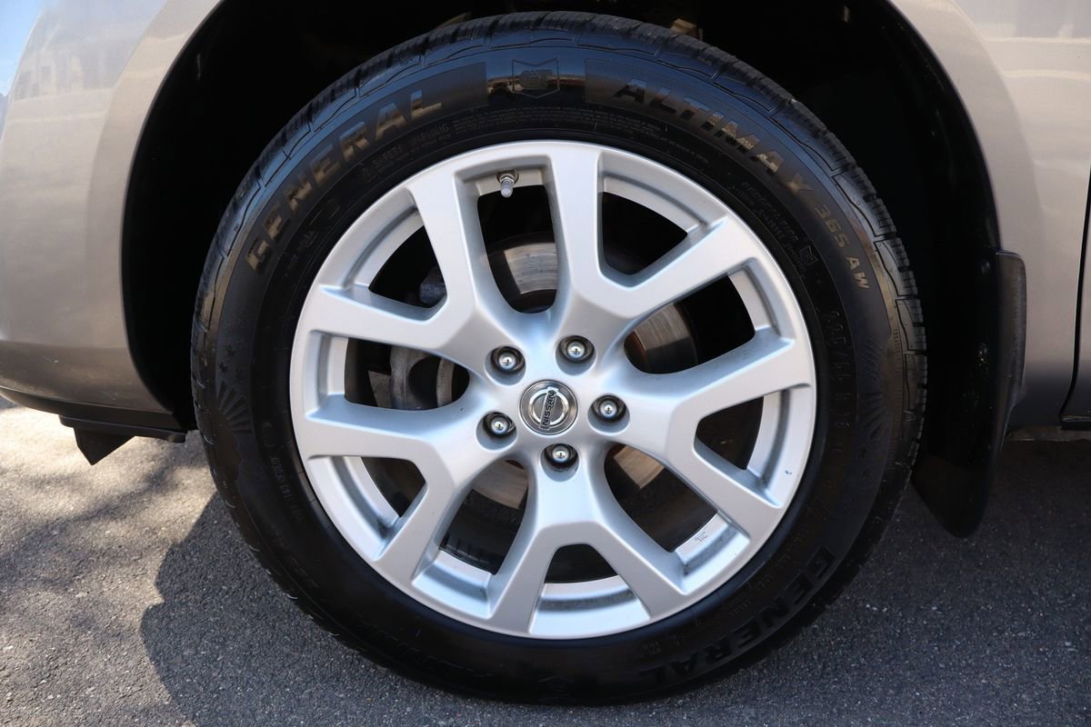 Used 2013 Nissan Rogue SL image 42