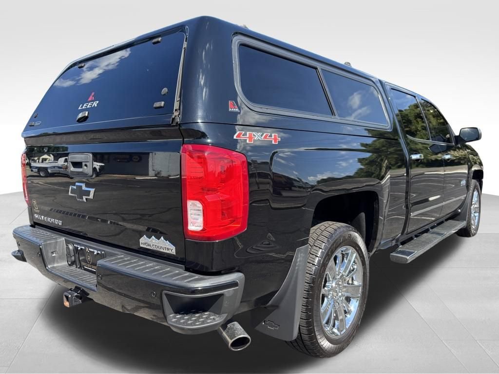 Used 2017 Chevrolet Silverado 1500 High Country AWD/4WD image 5