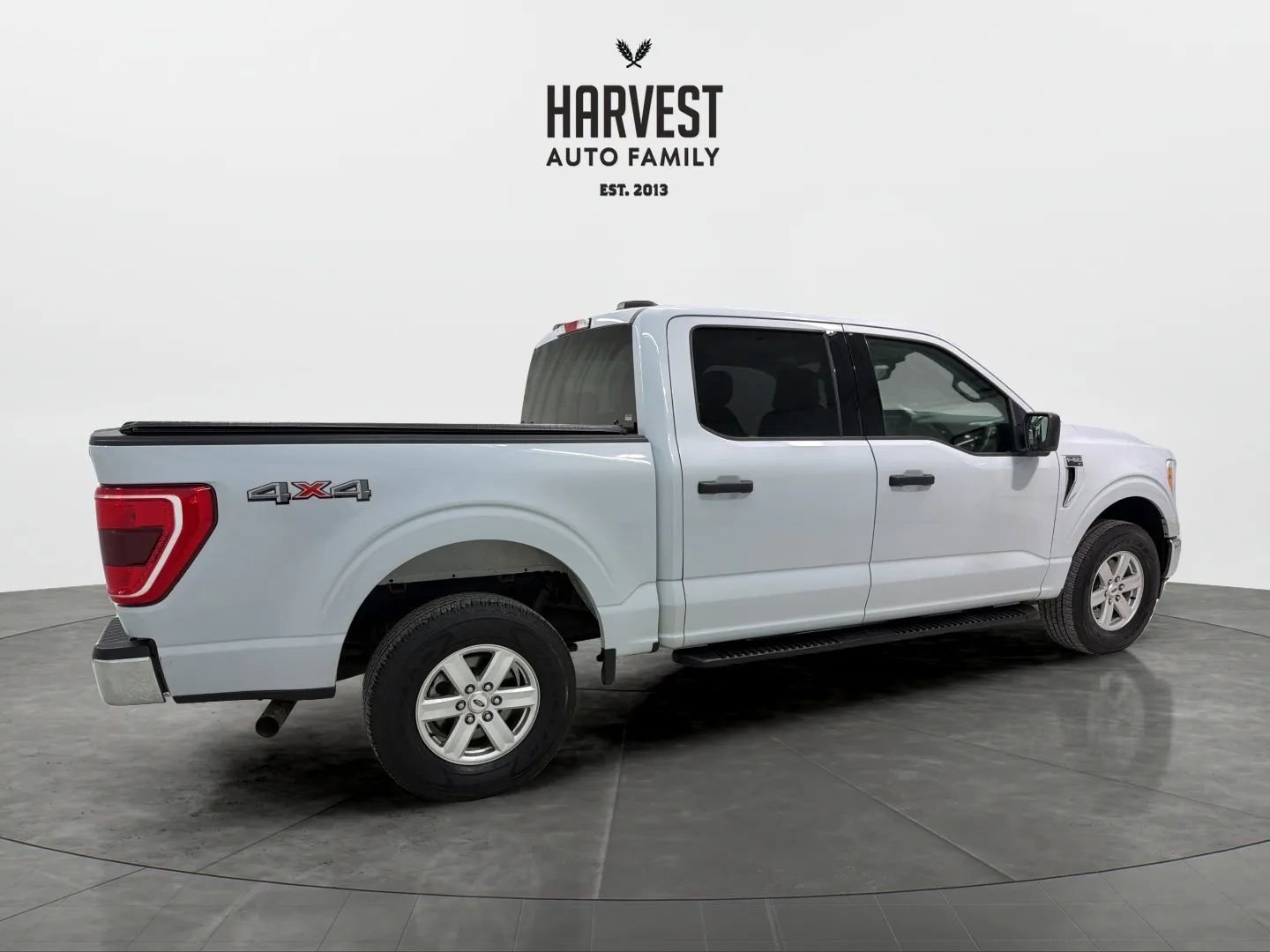 Used 2022 Ford F150 XLT w/ Equipment Group 301A Mid AWD/4WD image 7