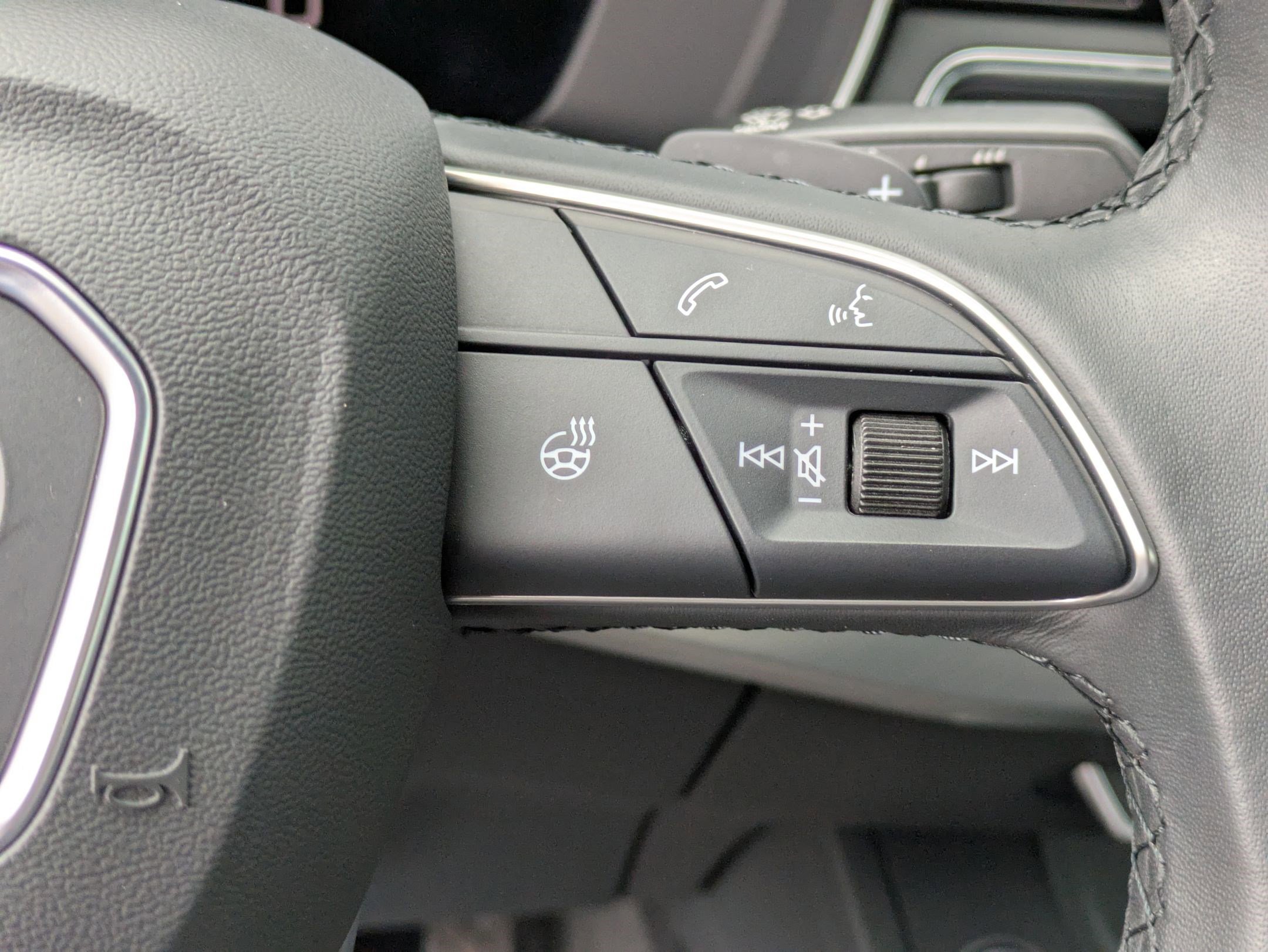 Used 2025 Audi A5 2.0T Premium Plus image 18