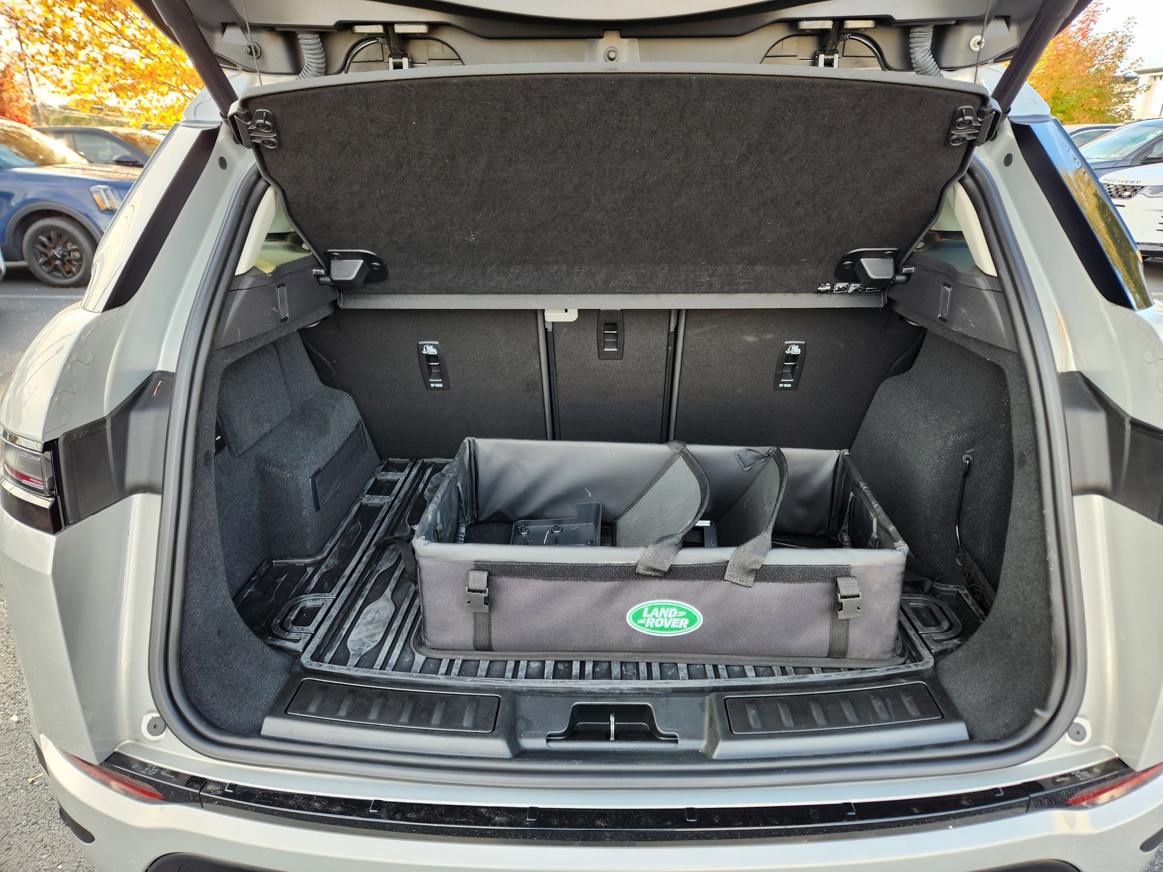 Certified 2025 Land Rover Range Rover Evoque S image 8