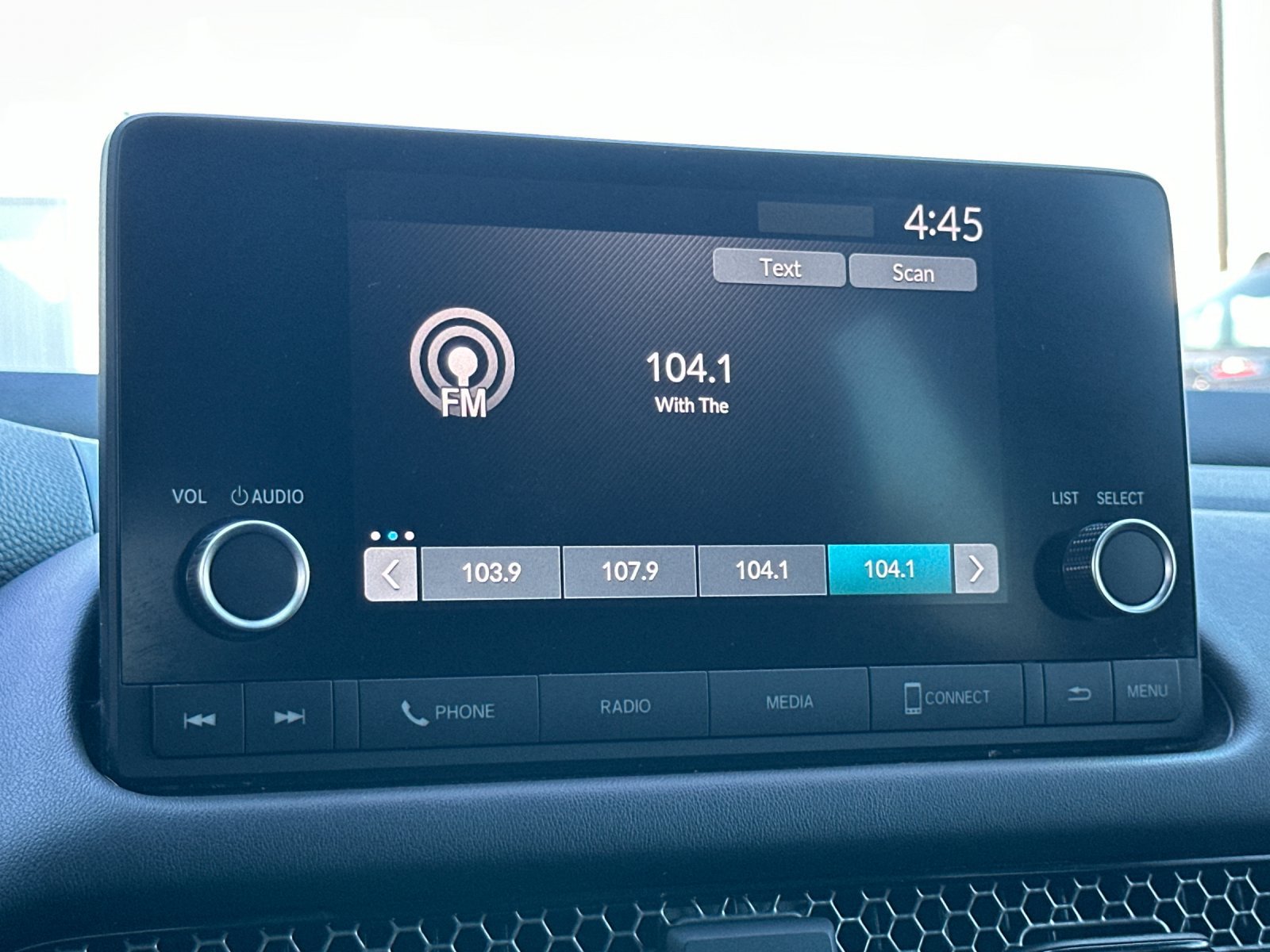 Used 2023 Honda HR-V Sport image 18