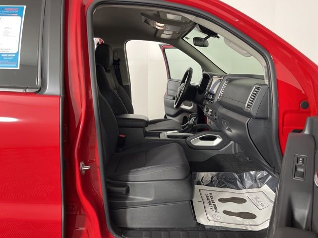 Used 2024 Nissan Frontier SV w/ Technology Package RWD image 40