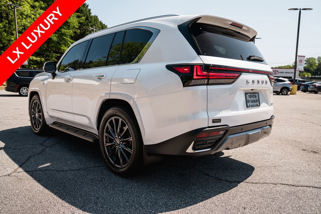 Used 2023 Lexus LX 600 4WD w/ Accessory Package (Z1) image 5