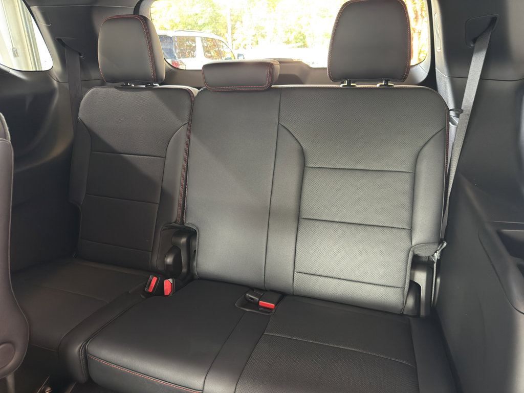 New 2026 Chevrolet Traverse RS w/ LPO, Floor Liner Package image 23