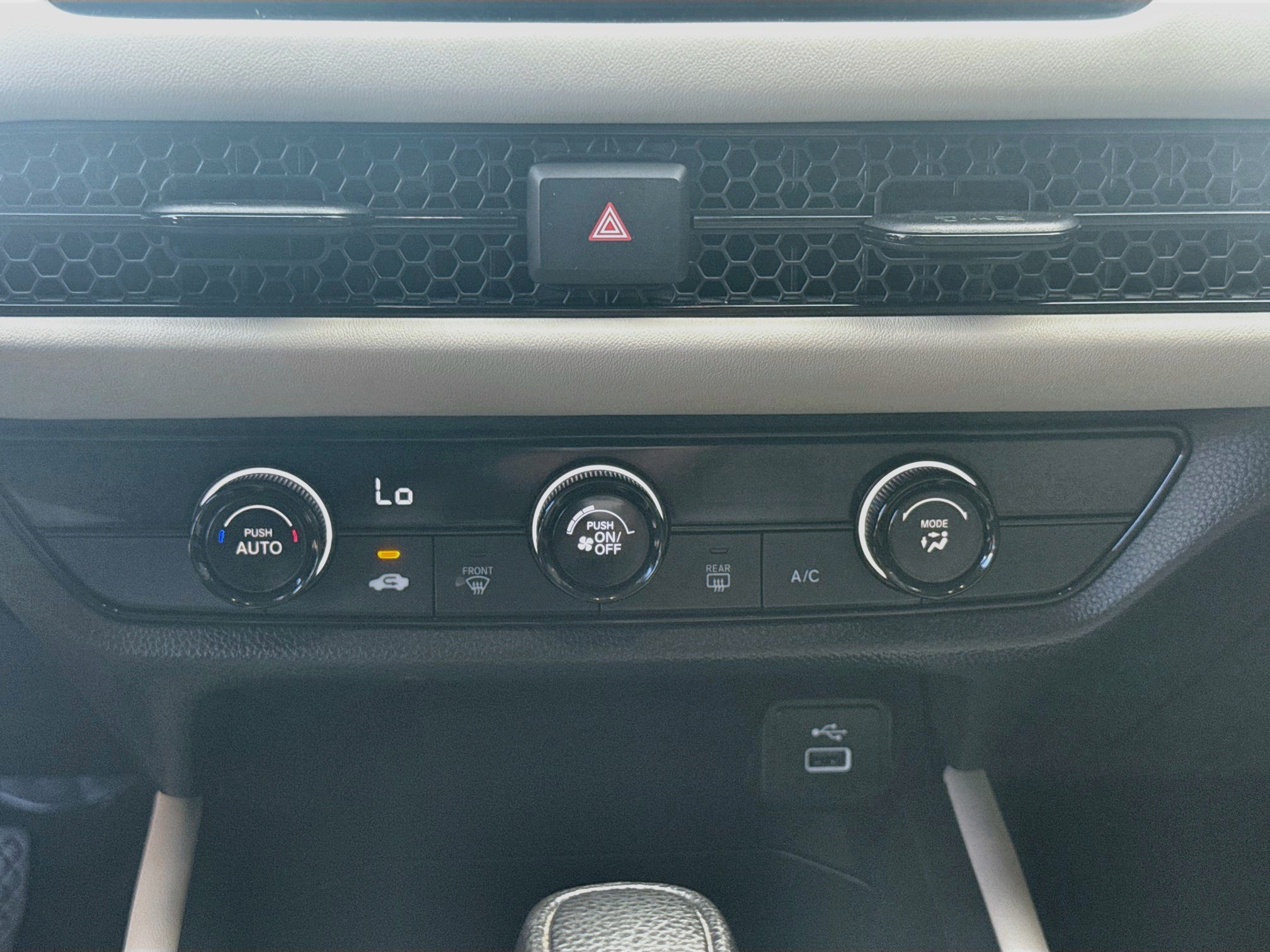 Certified 2024 Honda HR-V LX image 14