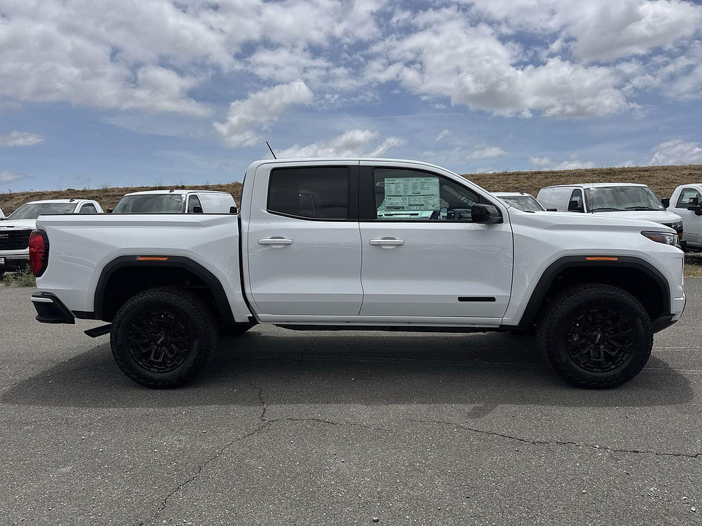 New 2026 GMC Canyon Elevation w/ LPO, Black Badging Package RWD image 3