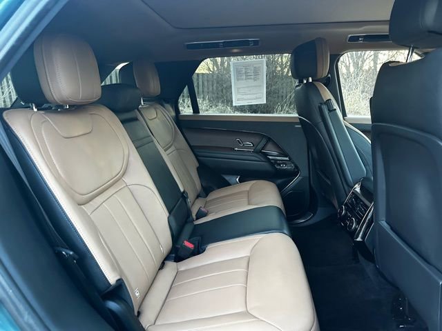 Certified 2024 Land Rover Range Rover Sport Dynamic SE AWD/4WD image 25