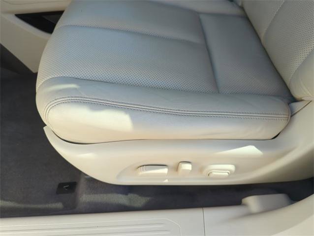 Certified 2018 Nissan Murano Platinum w/ Cargo Package image 29