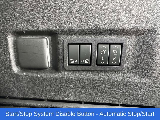 Used 2022 Chevrolet Tahoe Z71 w/ Luxury Package image 21