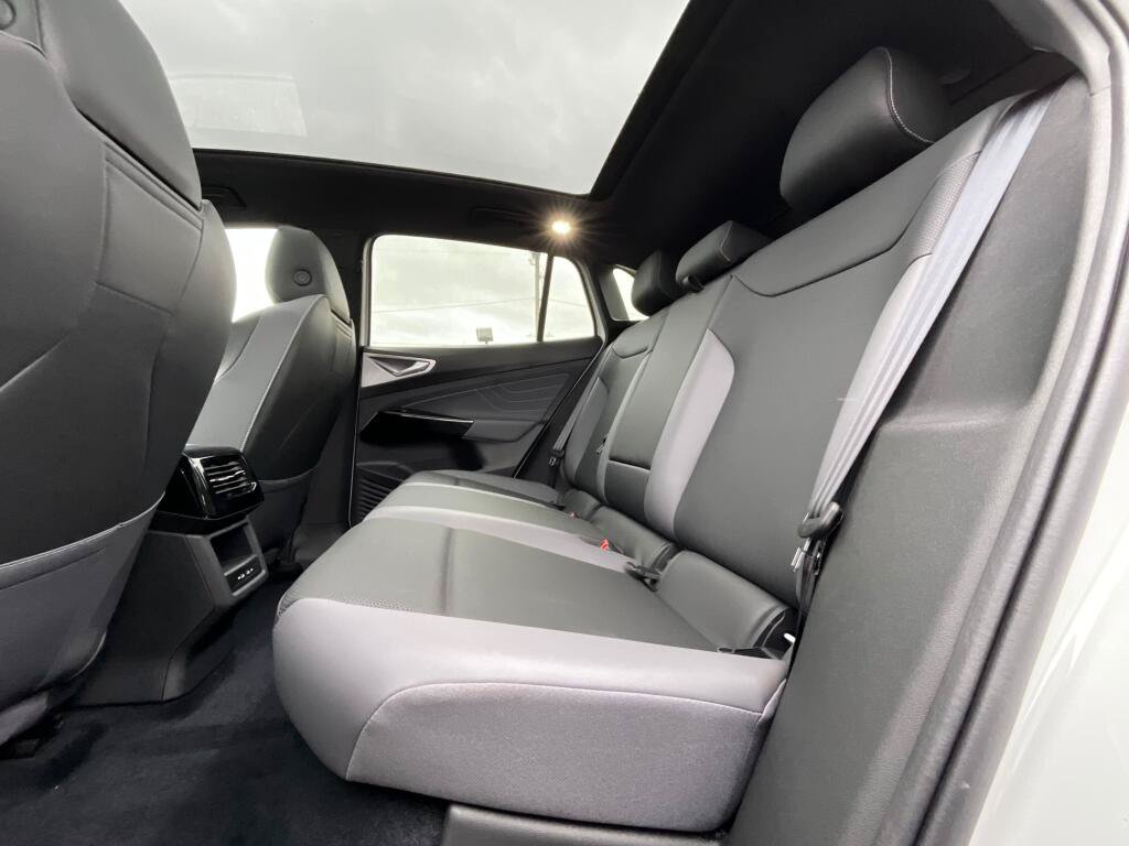 New 2026 Volkswagen ID.4 Pro S AWD/4WD image 14