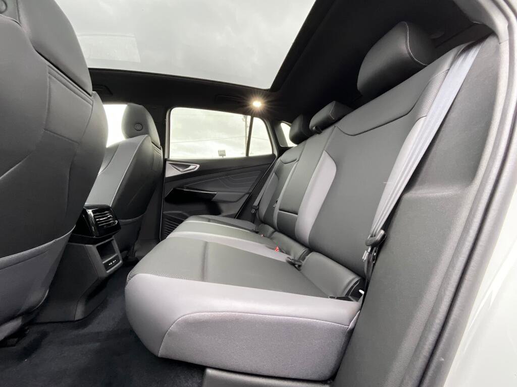 New 2026 Volkswagen ID.4 Pro S image 14