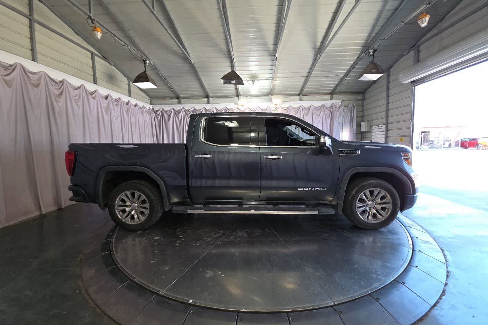 Used 2020 GMC Sierra 1500 Denali AWD/4WD image 9