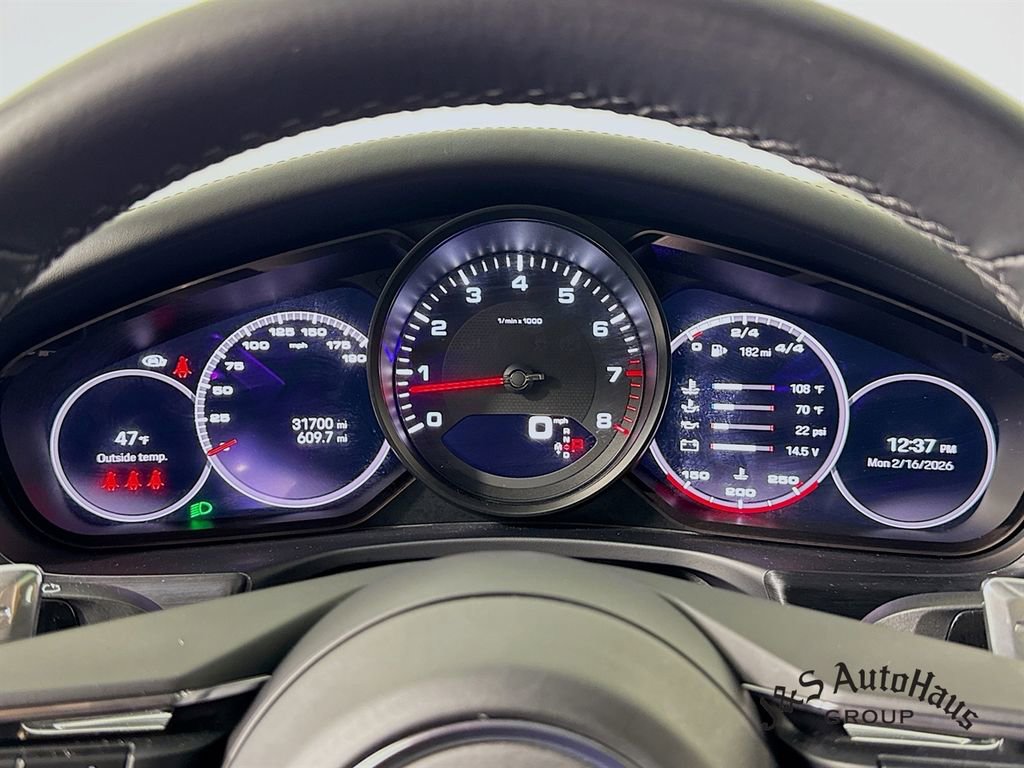 Used 2022 Porsche Panamera 4 Platinum Edition image 15
