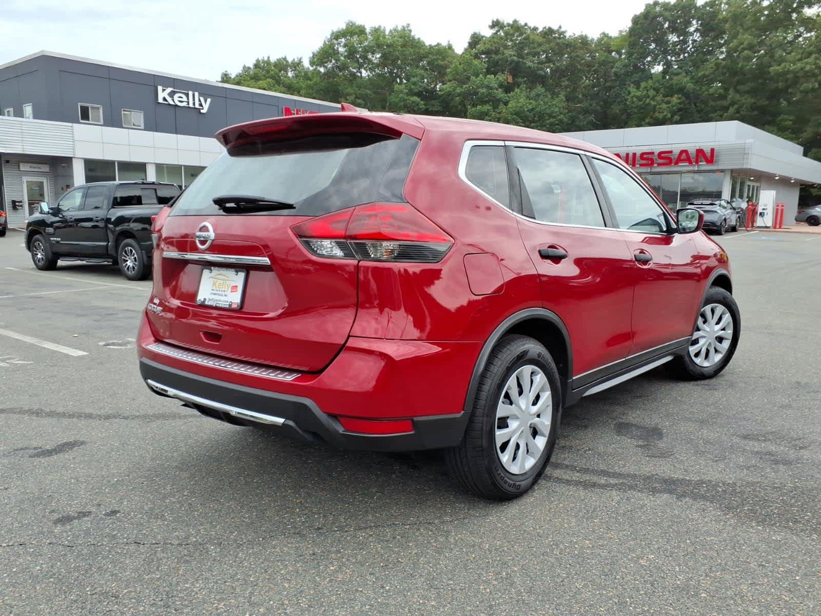 Used 2017 Nissan Rogue S FWD image 5