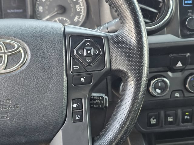 Used 2019 Toyota Tacoma TRD Sport AWD/4WD image 24