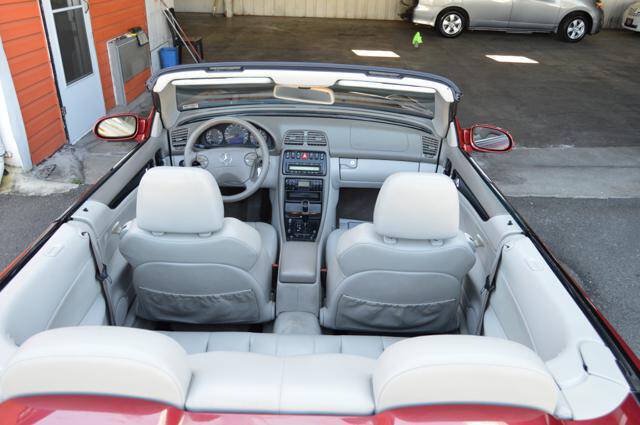 Used 2001 Mercedes-Benz CLK 430 Cabriolet image 25
