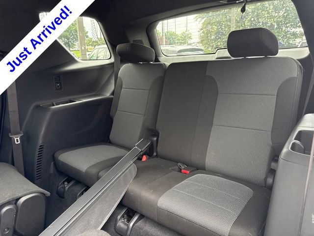 Used 2023 Chevrolet Traverse LT w/ LPO, Cargo Package AWD/4WD image 10