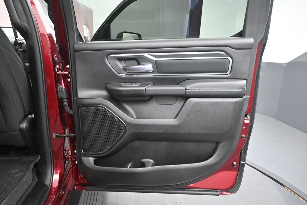 Used 2025 RAM 1500 Big Horn AWD/4WD image 16