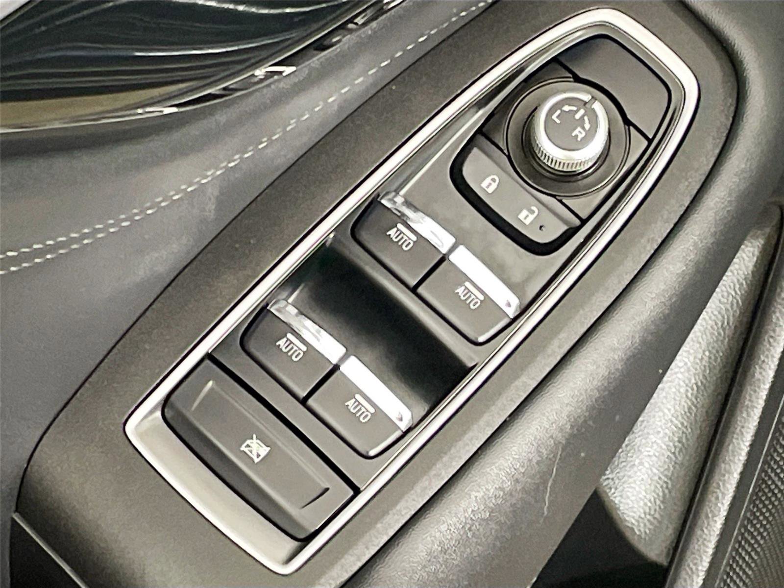 Used 2024 Subaru Outback Limited image 22