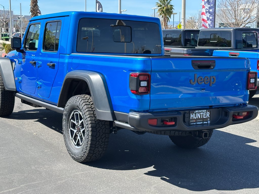 New 2026 Jeep Gladiator Rubicon w/ Steel Power Dome Hood Package AWD/4WD image 5