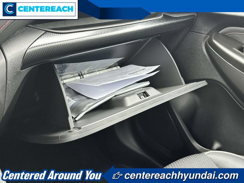 Used 2023 Chevrolet TrailBlazer RS w/ Convenience Package AWD/4WD image 31