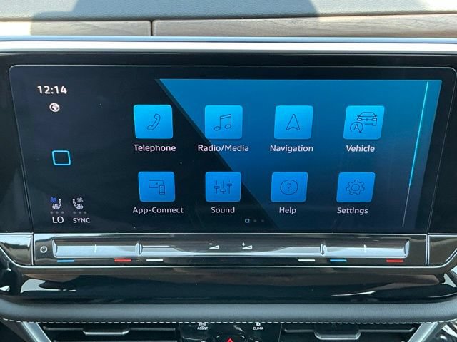 Used 2024 Volkswagen Atlas SE AWD/4WD image 24