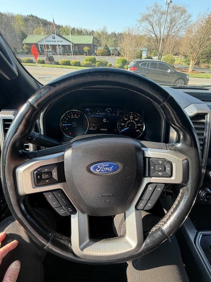 Used 2017 Ford F150 Platinum w/ Equipment Group 701A Luxury image 19