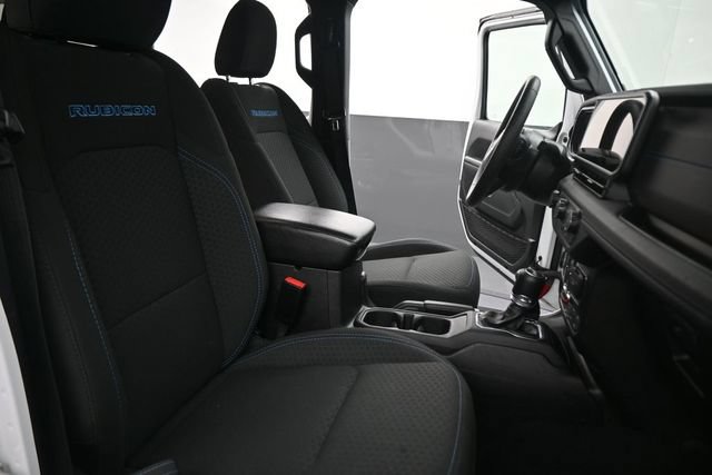 Used 2024 Jeep Wrangler Unlimited Rubicon 4xe AWD/4WD image 21